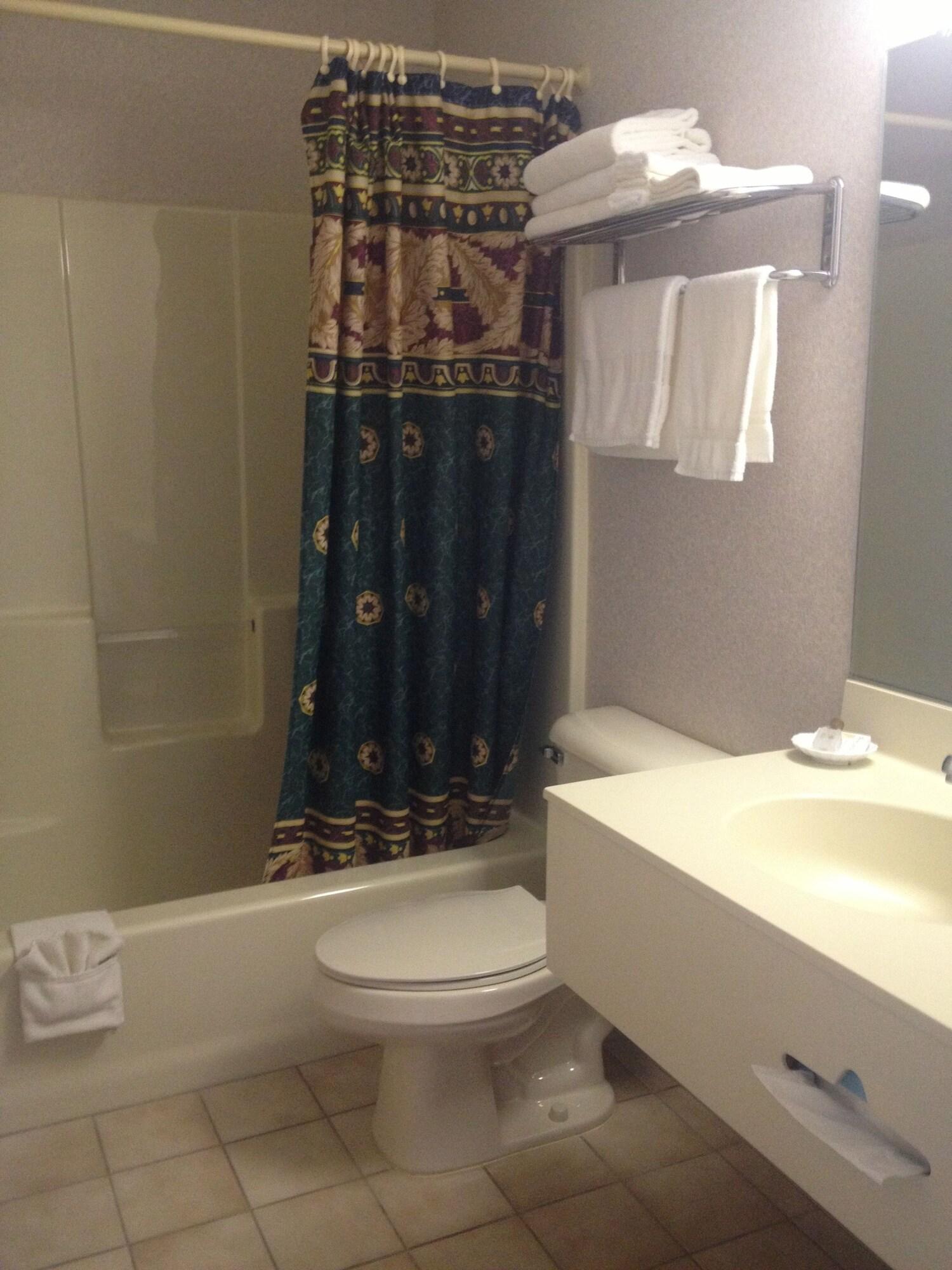 Parkside Inn Bridgeview Mackinaw City Exteriör bild